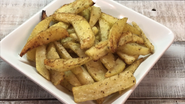 How to make easy Seasoned Potato Wedges